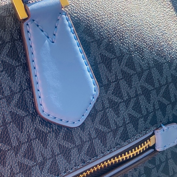 Michael Kors French Blue Duffle - Picture 2 of 9